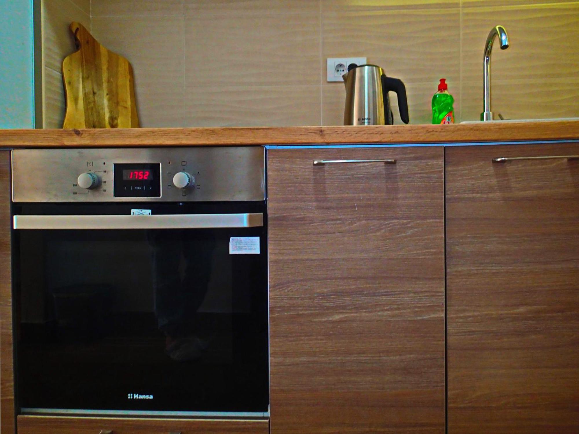 Apartment Sova ติวัต ภายนอก รูปภาพ